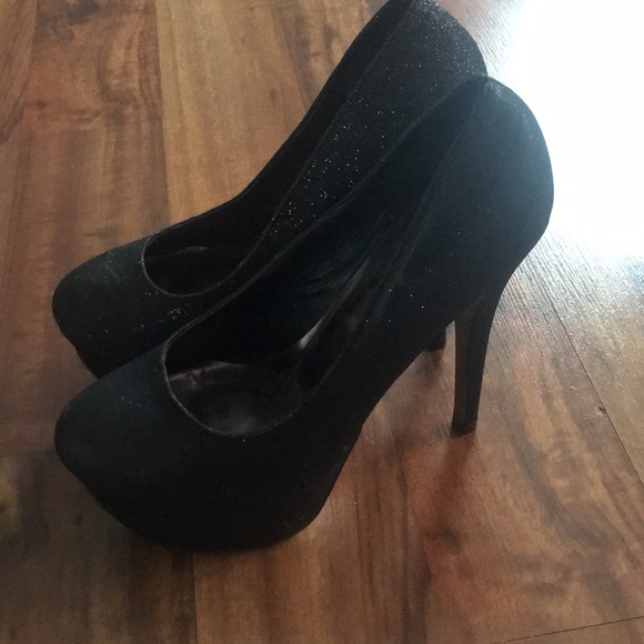 Black sparkly heels - Picture 3 of 5